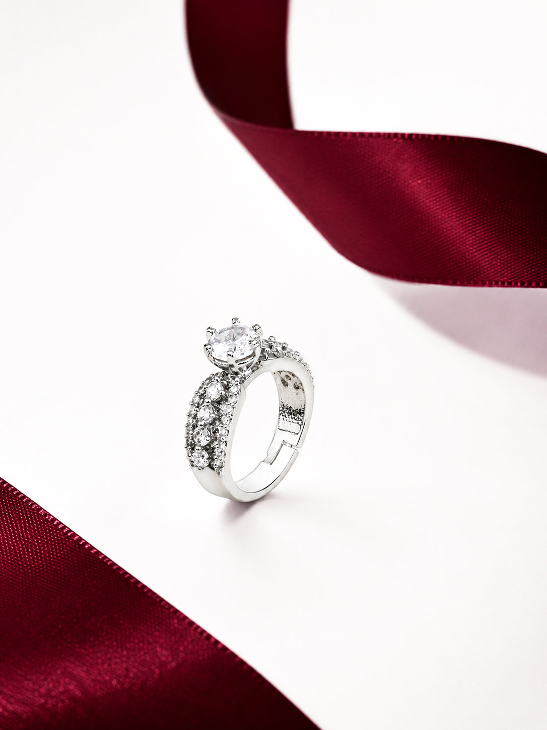 The Velora Ring